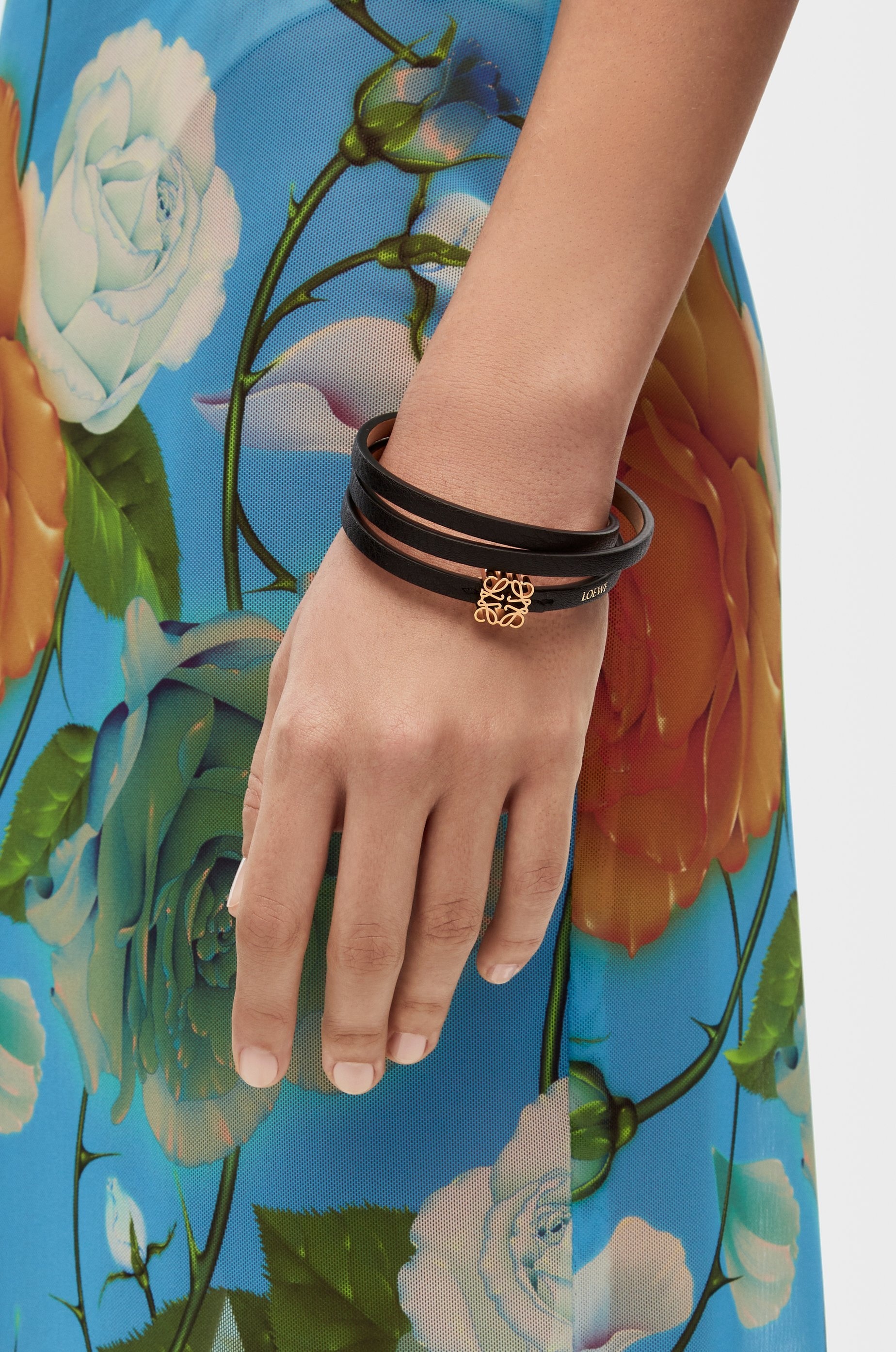 Twist bangle in calfskin - 2