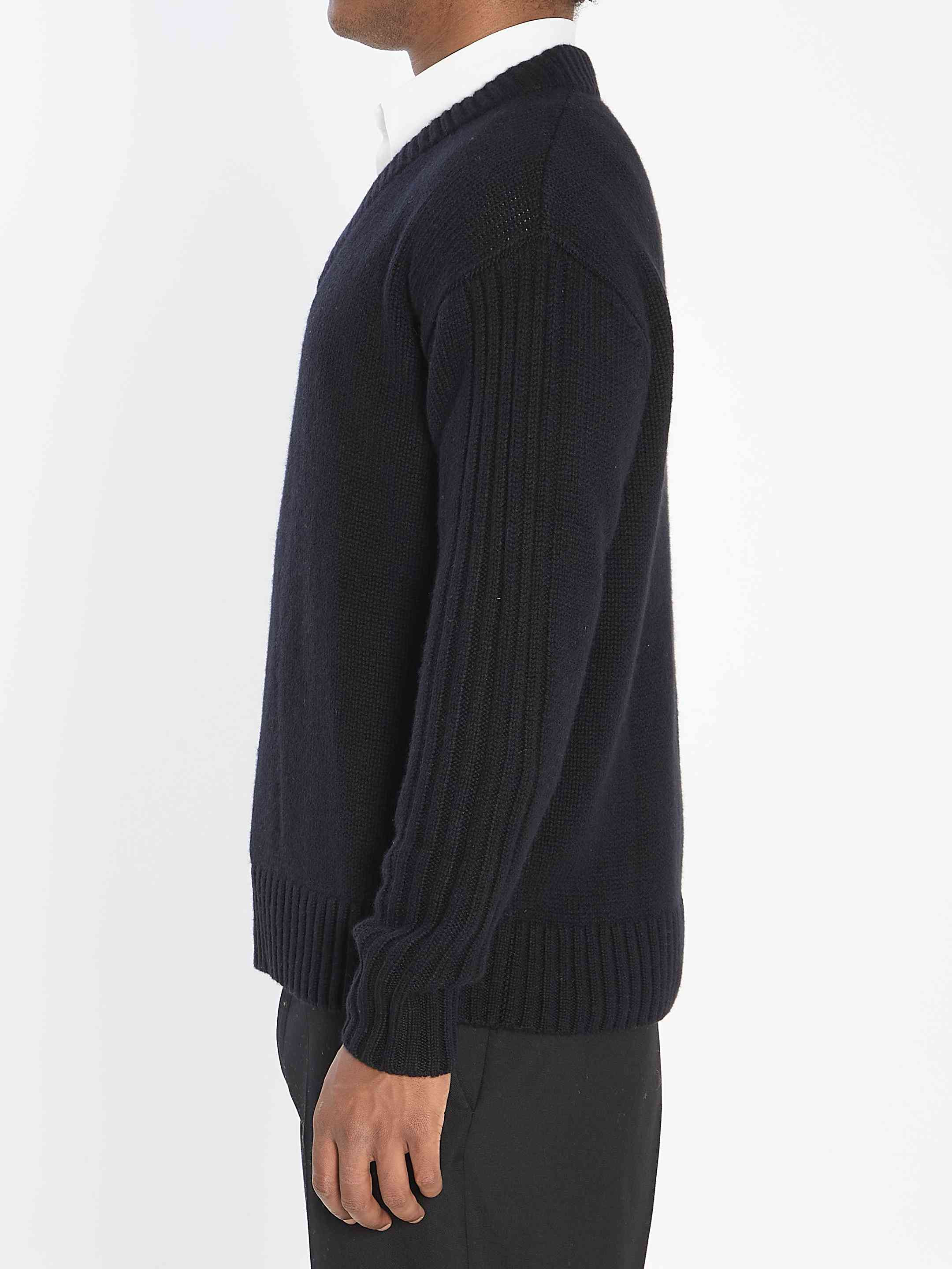 Lisa Yang Men Dan Sweater - 3