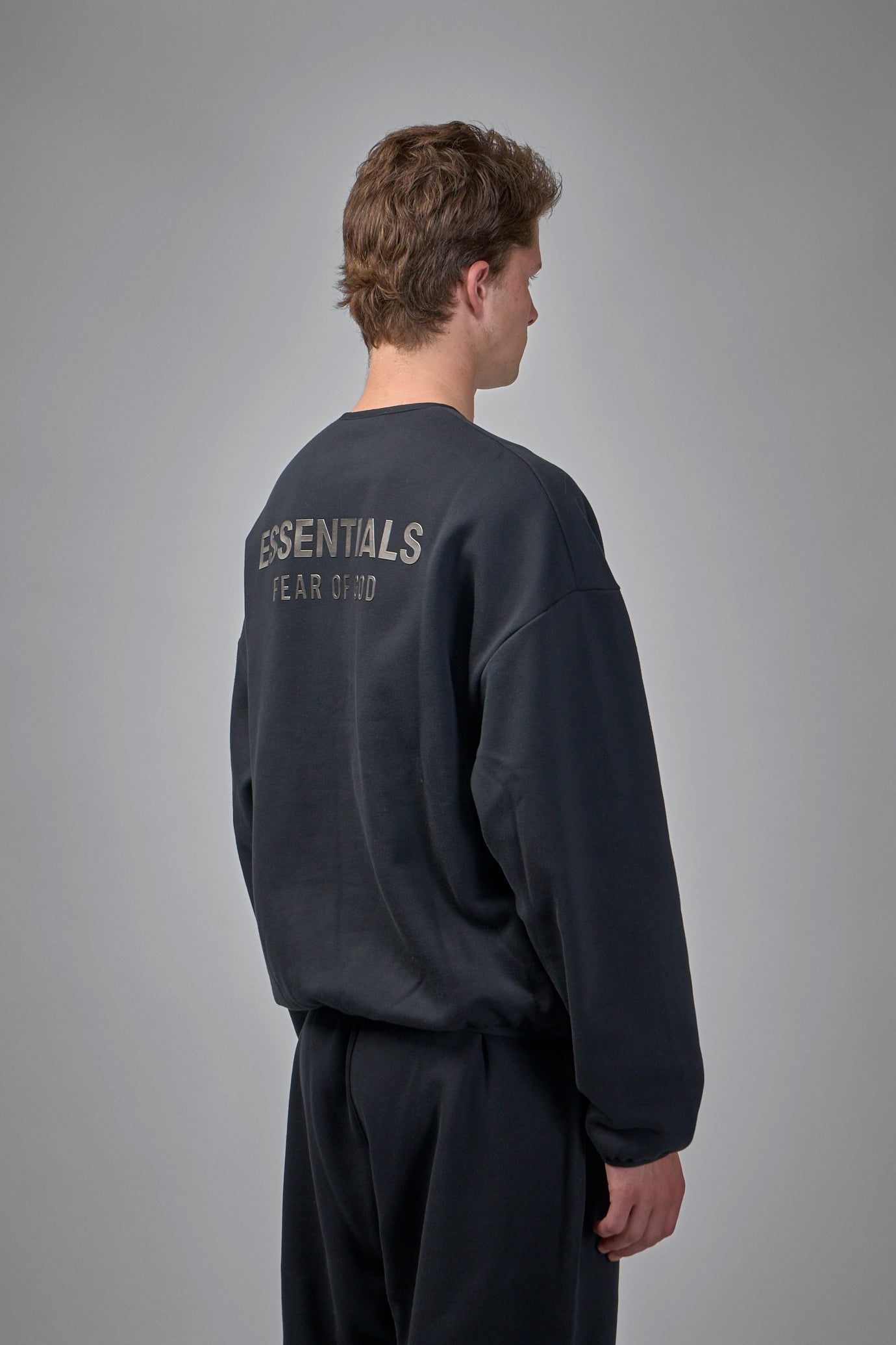 Modern Fit Fleece Crewneck - 3