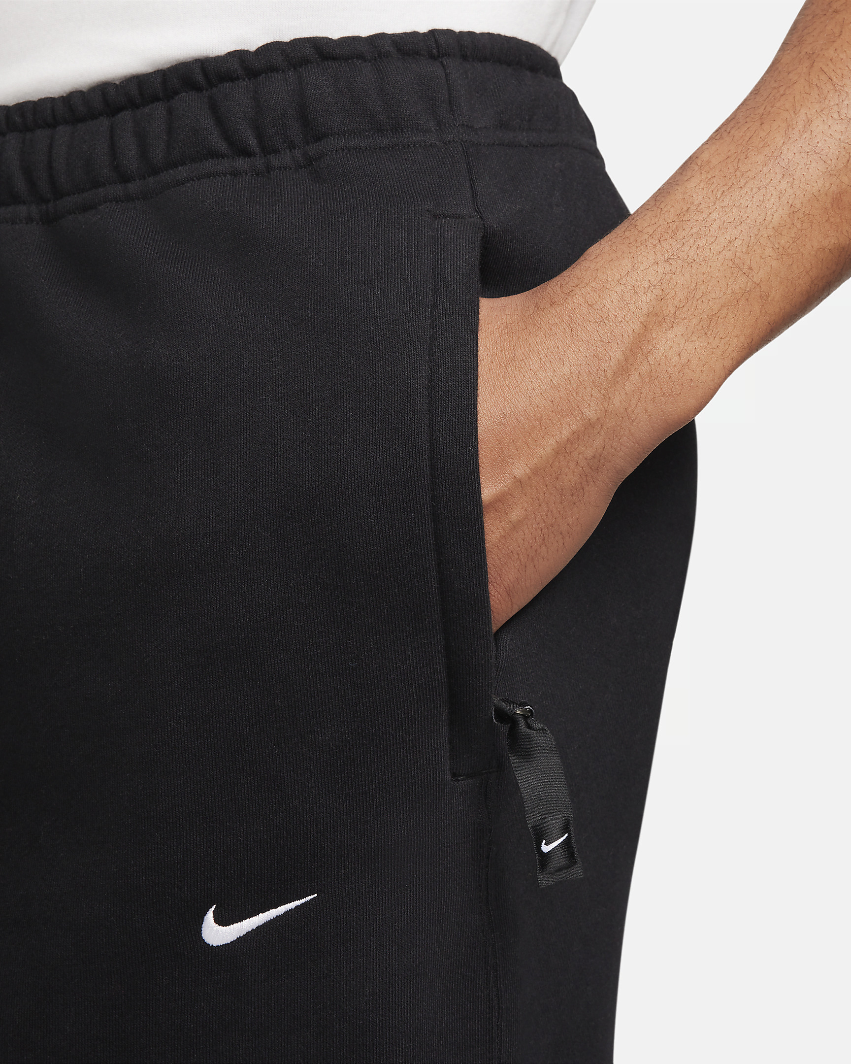 Nike Solo Swoosh Men's Open-Hem Fleece Pants - 4