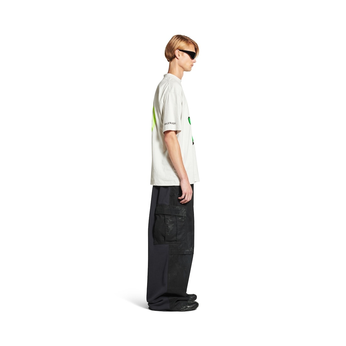 High There + Dripley T-shirt Medium Fit in Dirty White - 3