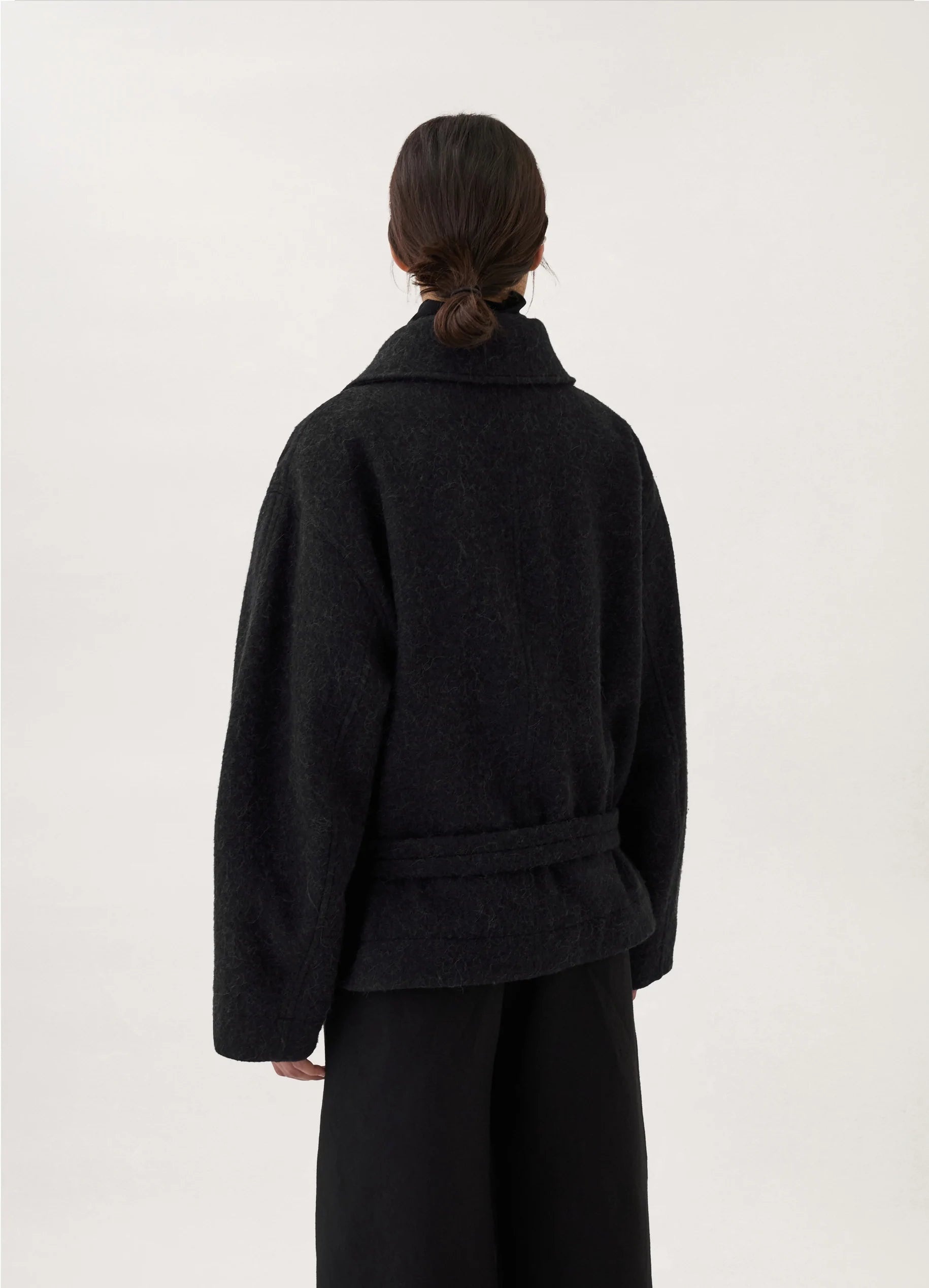 SHORT BATHROBE COAT
SOFT ALPACA WOOL - 5