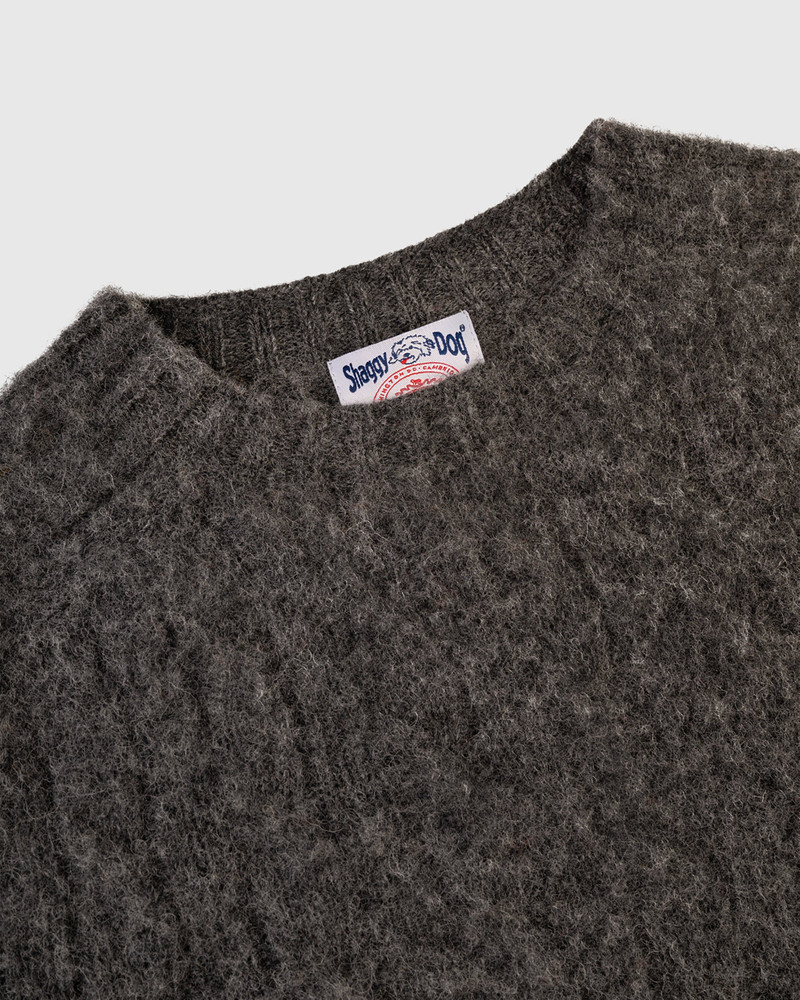 MADE-IN-SCOTLAND GRAY SHAGGY DOG CABLEKNIT SWEATER - CLASSIC FIT 3