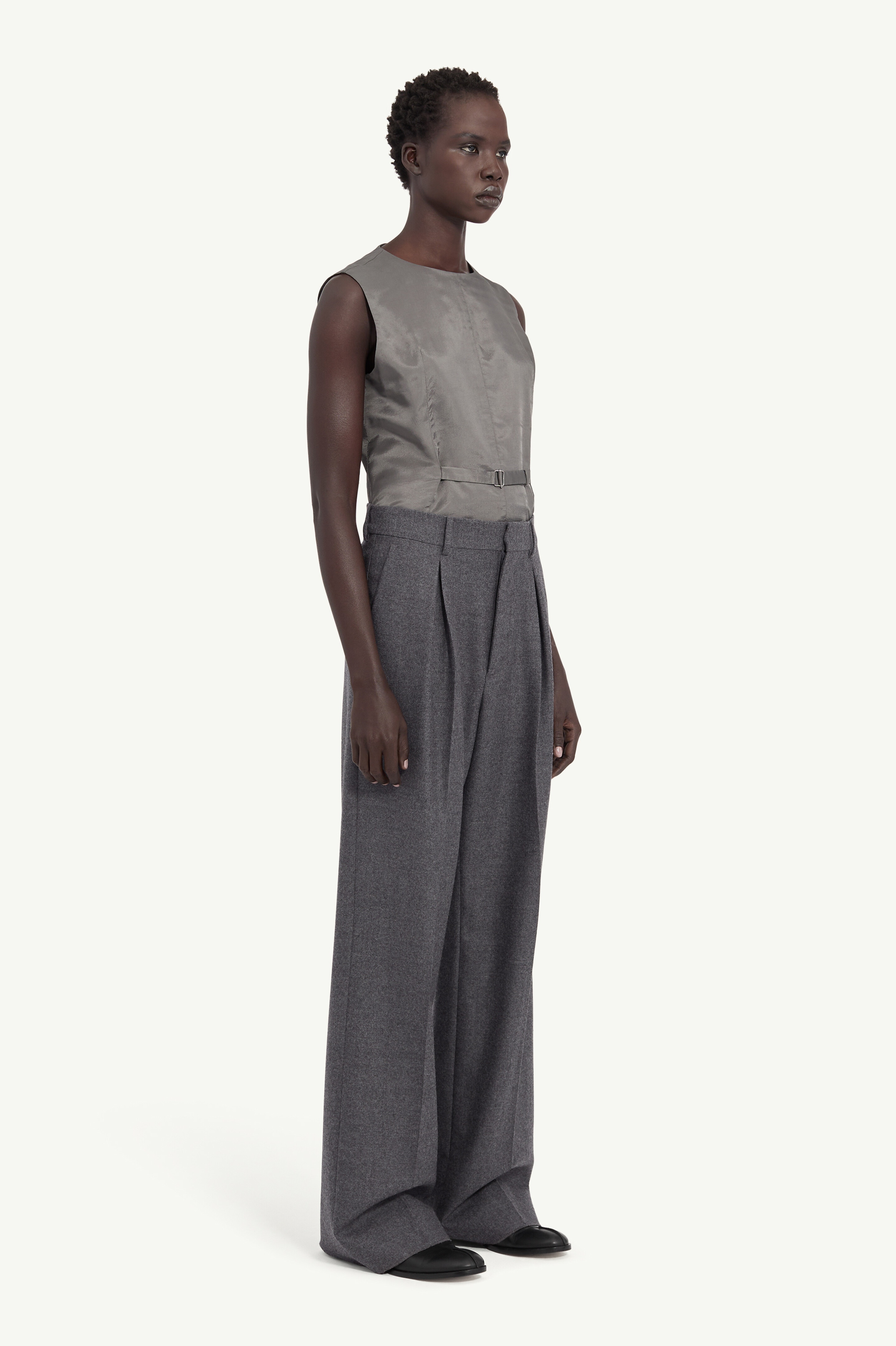 Tailored wool trousers - 3