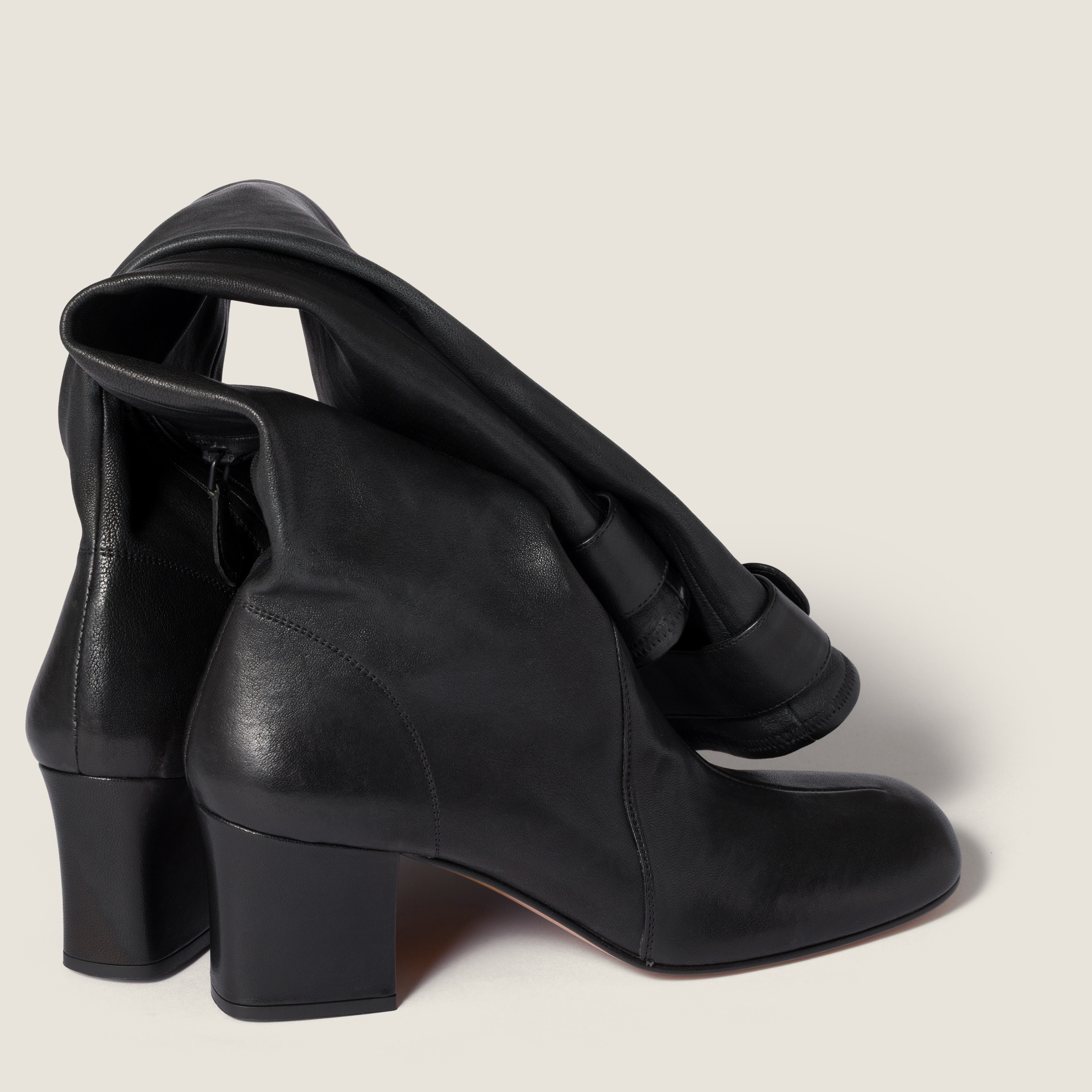 Nappa leather boots with buckle - 3