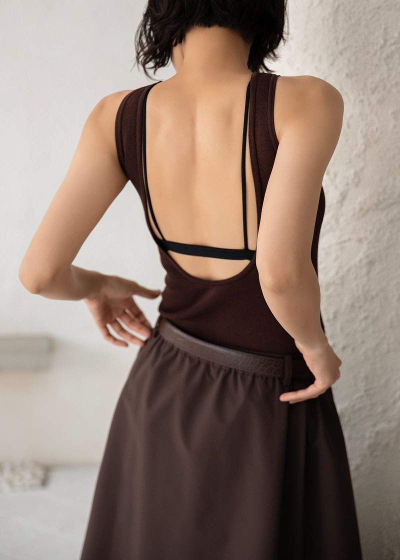 Temse Backless Knit Top - Burgundy 4