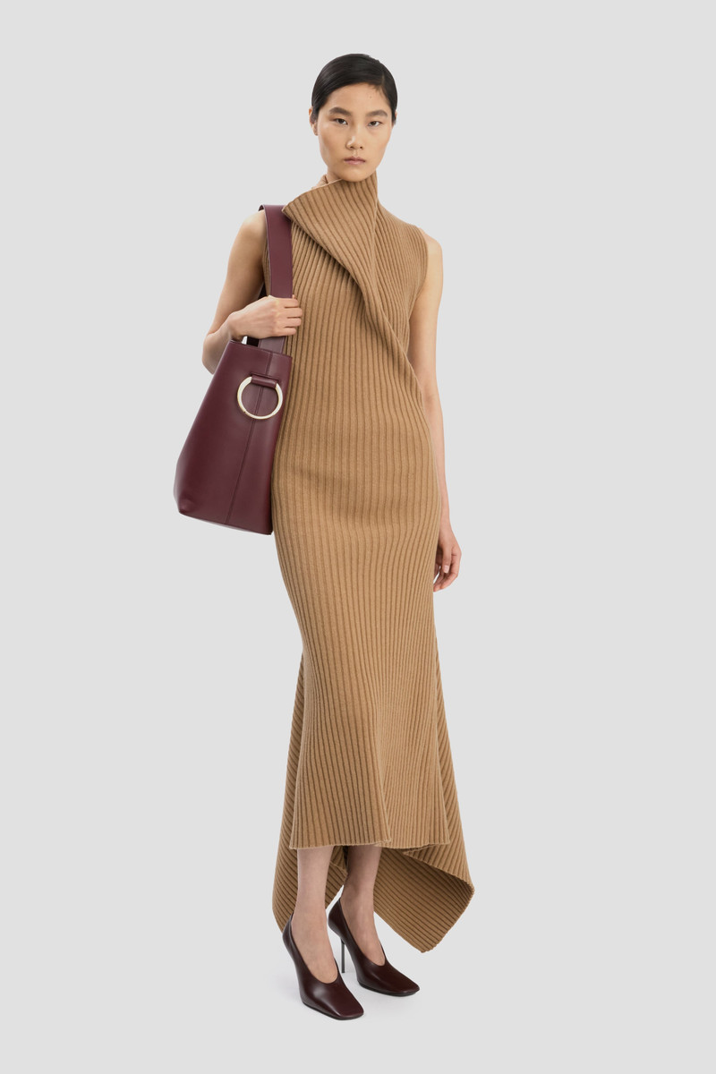 Dia Bucket Bag In Burgundy Smooth Leather 2