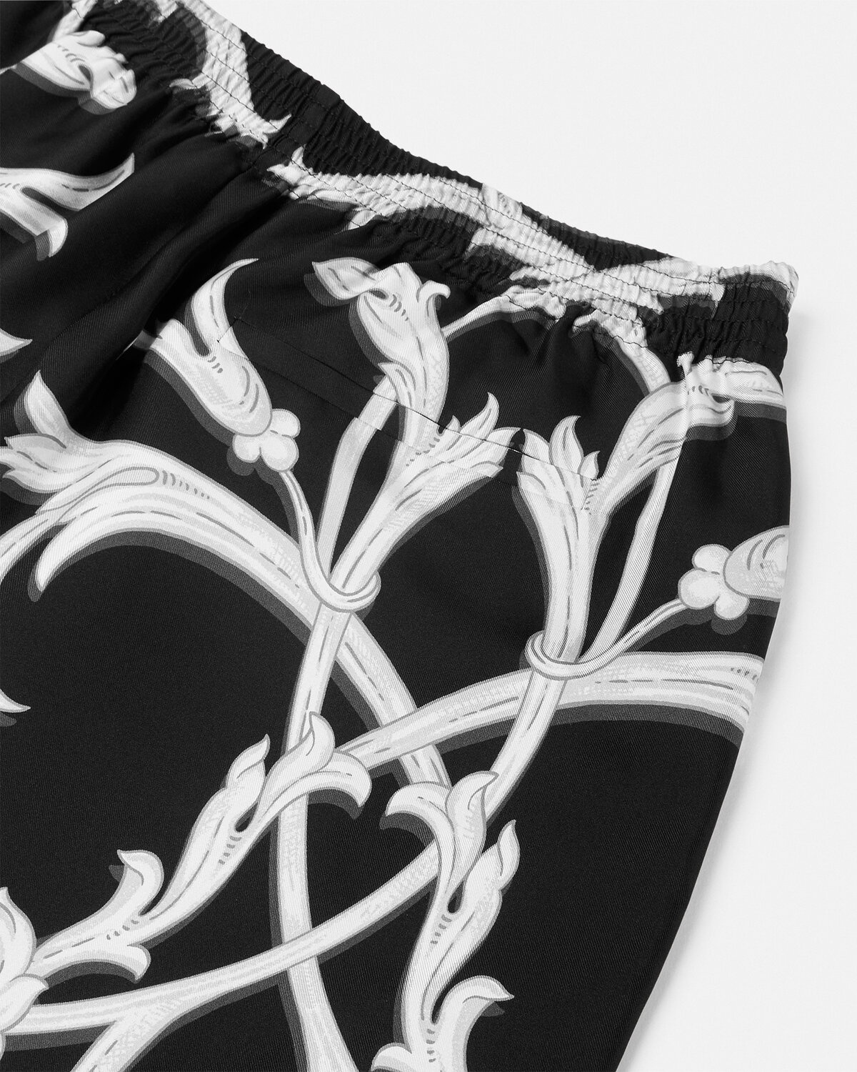 Acanthus Leaves Silk Shorts - 4