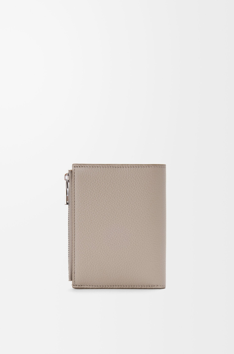 Slim compact wallet in soft grained calfskin 4