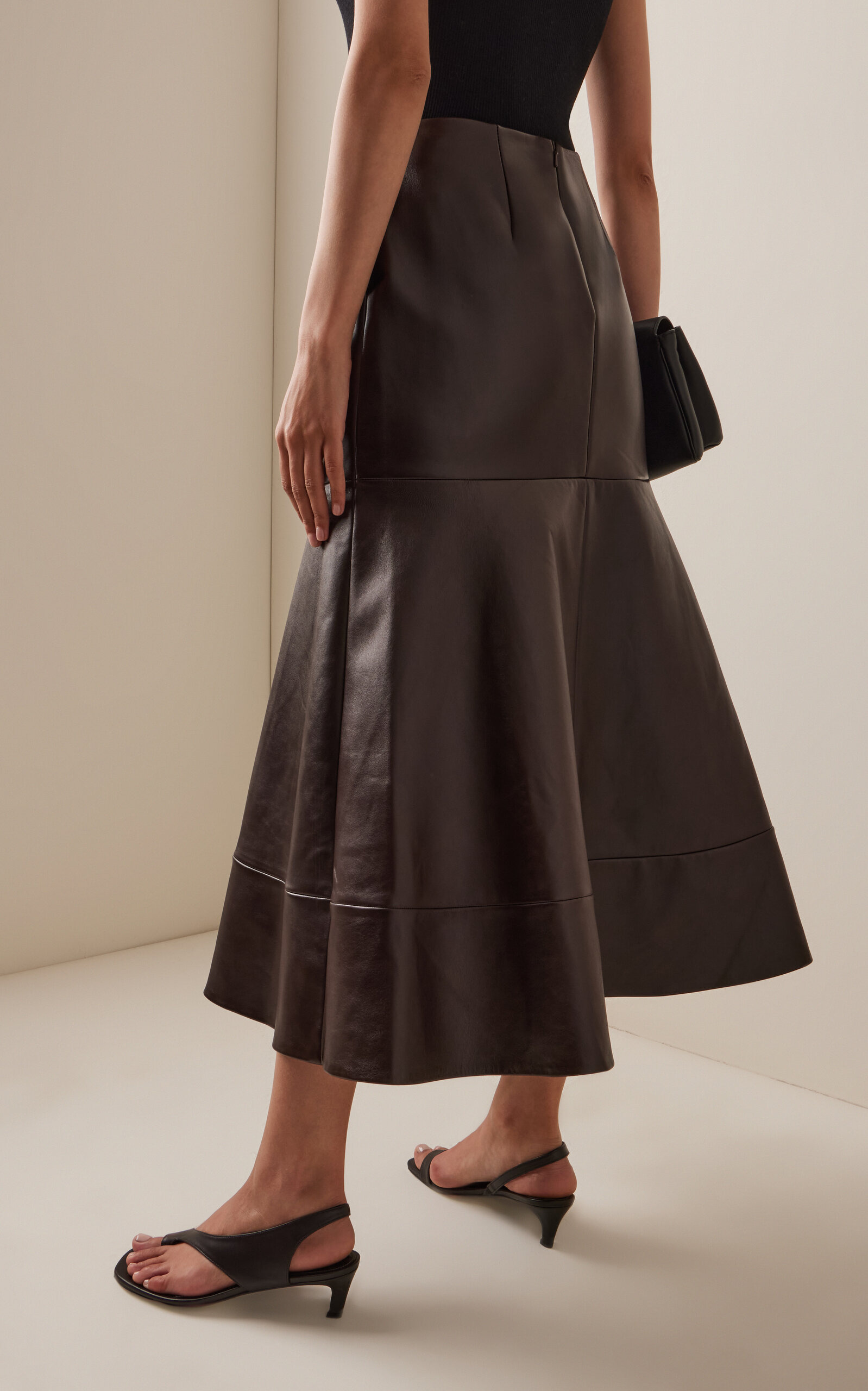The Preston Flared Leather Midi Skirt brown - 5
