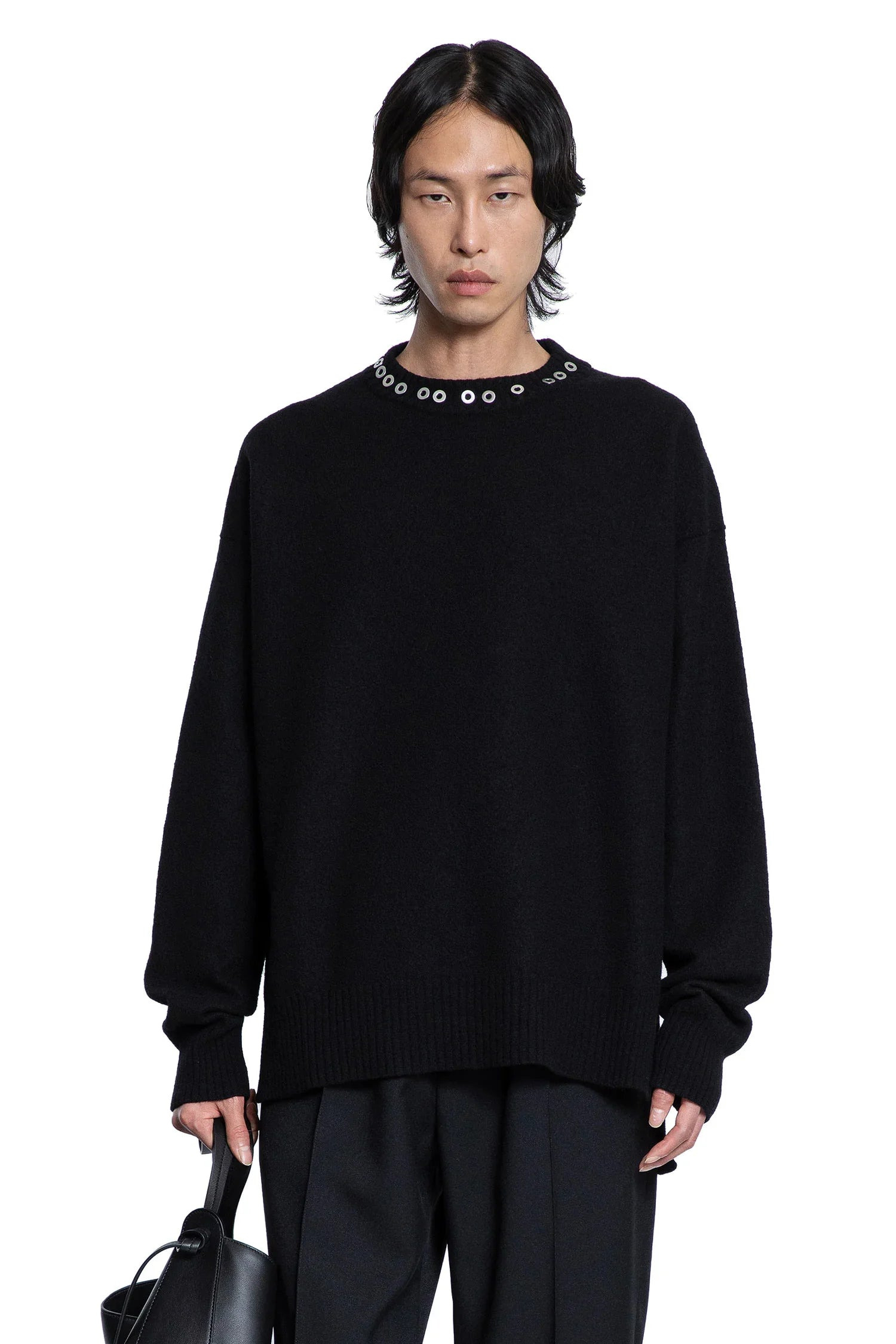 Crewneck-Jumper-With-Stud-Application - 5
