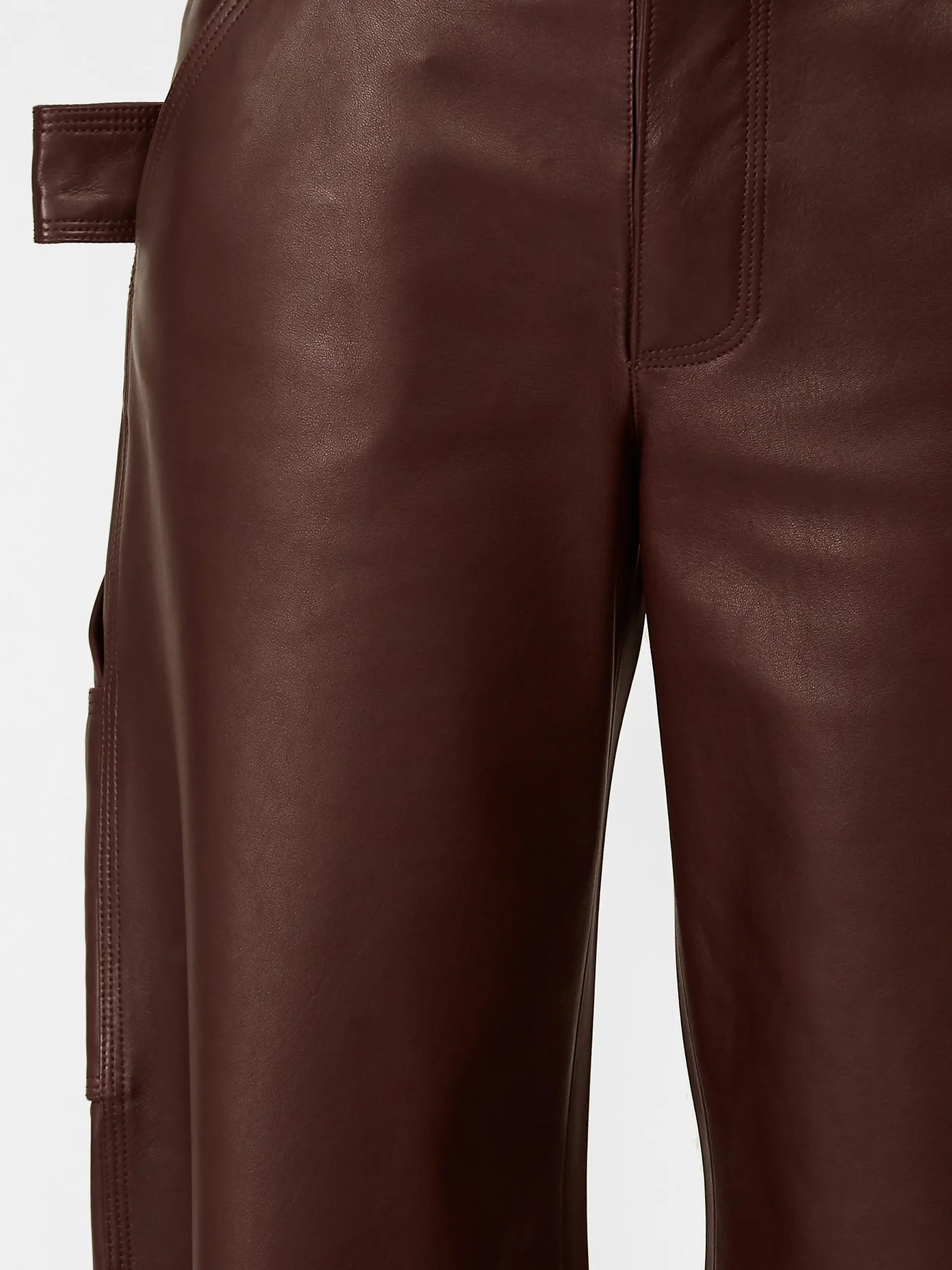 Knee-length leather shorts - 5