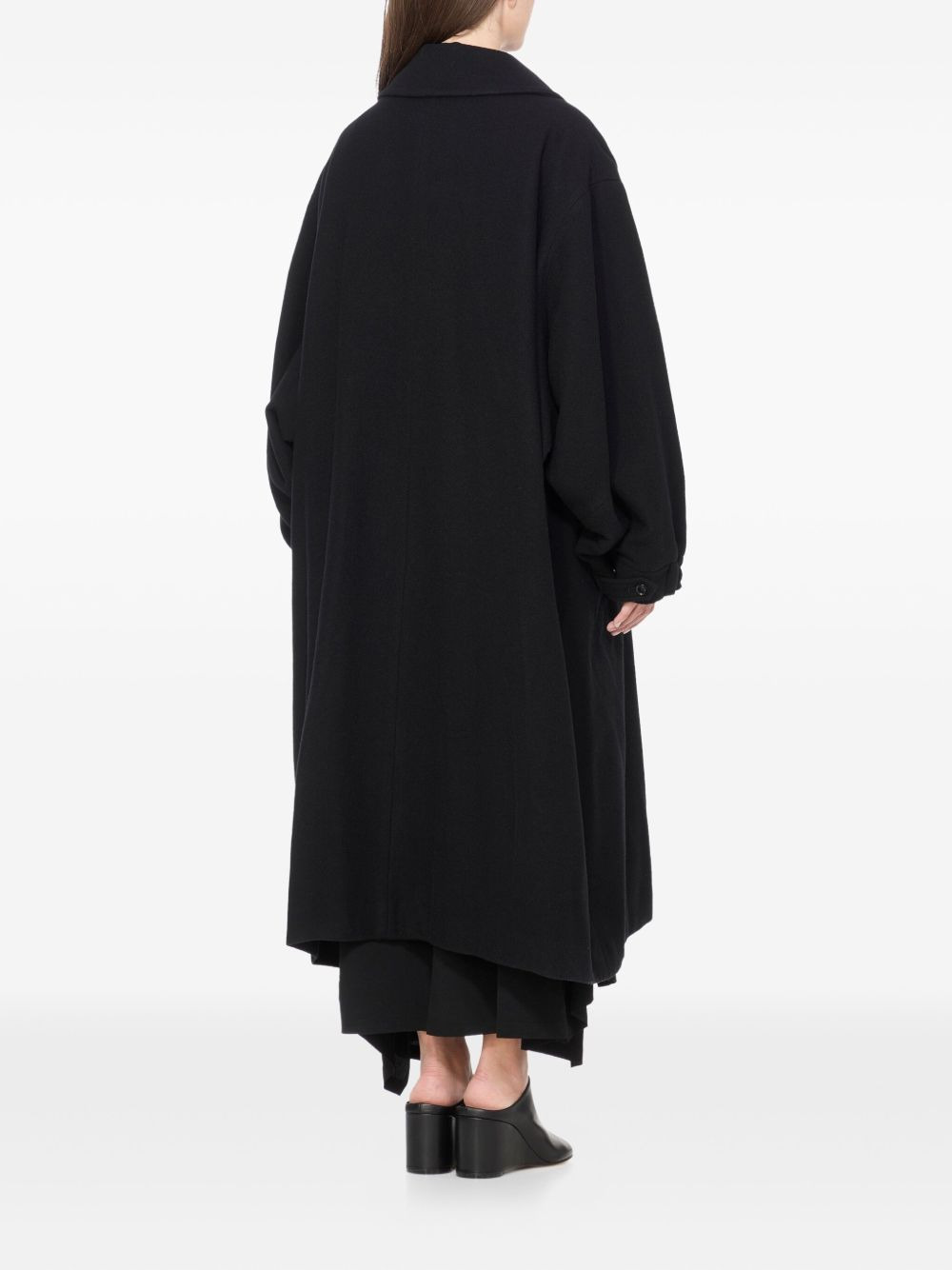 button-fastening flap-pocket coat - 3