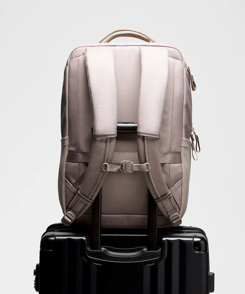 Double-Zip Backpack 22L *Tech Canvas 5