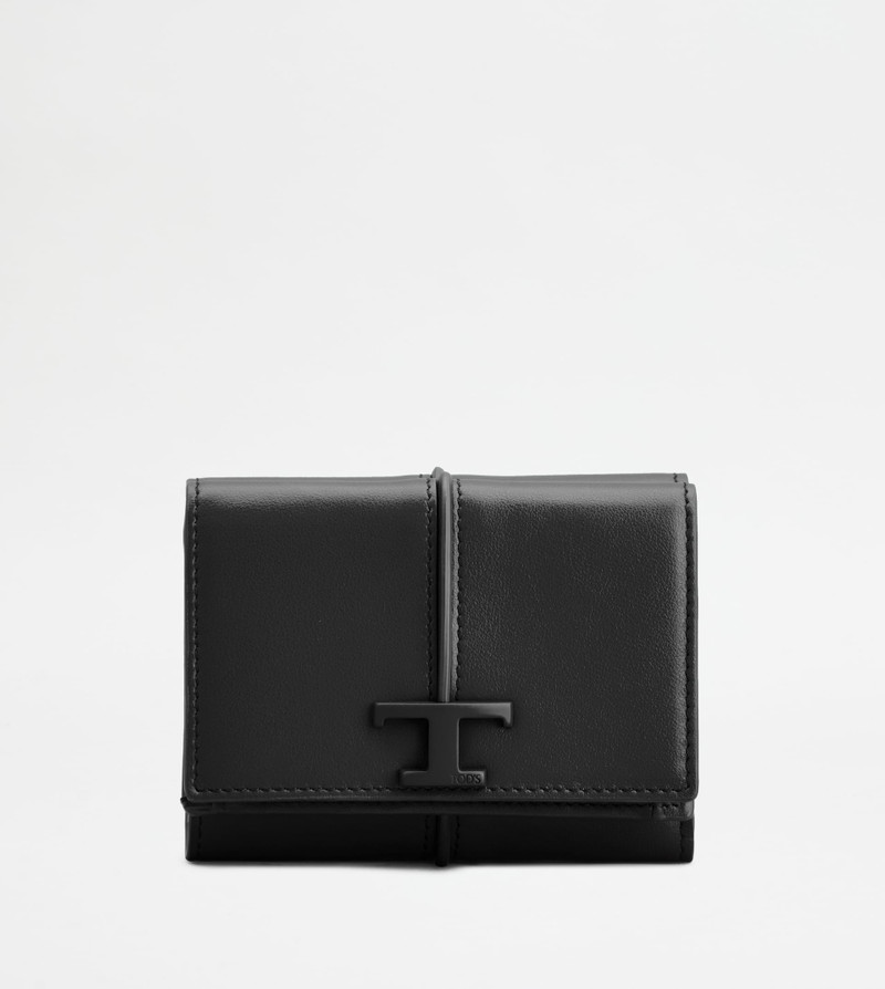 T TIMELESS WALLET IN LEATHER - BLACK 1