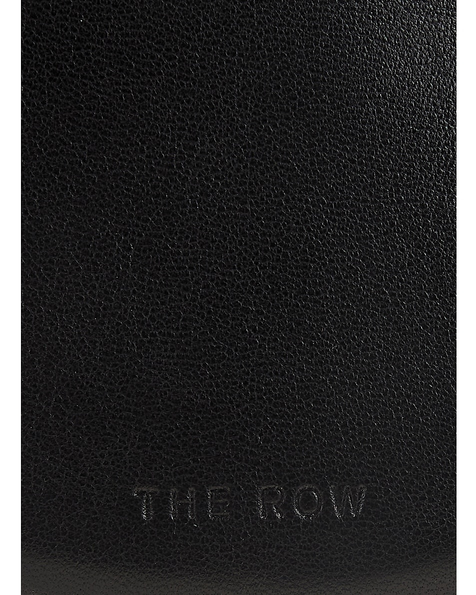 Round Pouch - 6