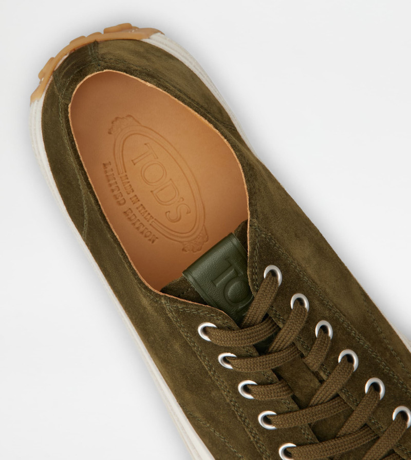SNEAKERS IN SUEDE - GREEN 7