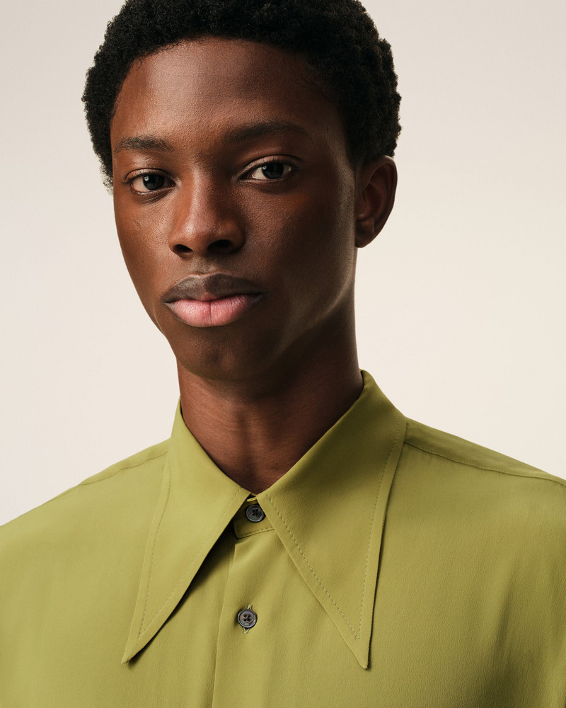 GREEN BLENDED SILK SHARP COLLAR ADJUSTED SHIRT 4