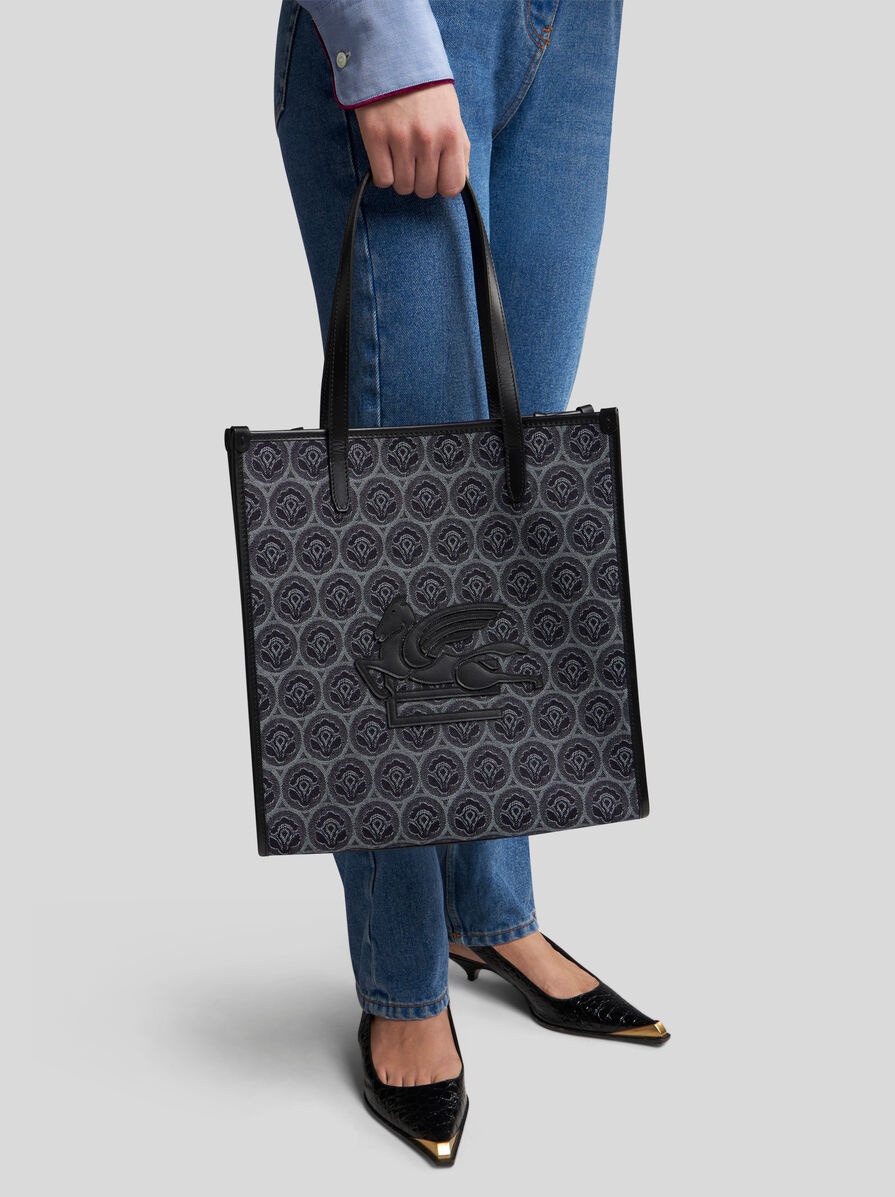 MEDIUM DENIM JACQUARD LOVE TROTTER BAG - 2