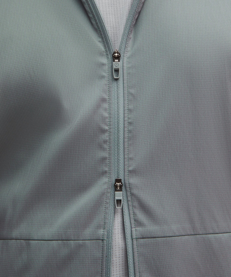 Pace Breaker Jacket *Iridescent 6