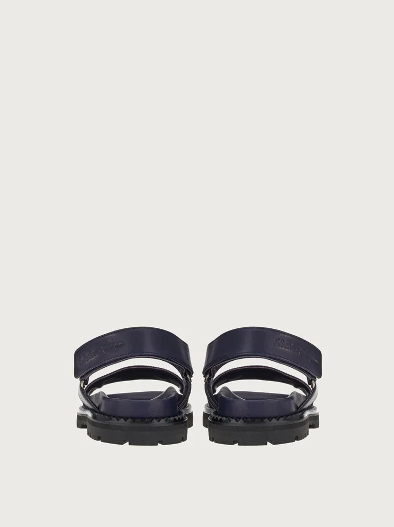 FERRAGAMO GANCINI SANDAL outlook