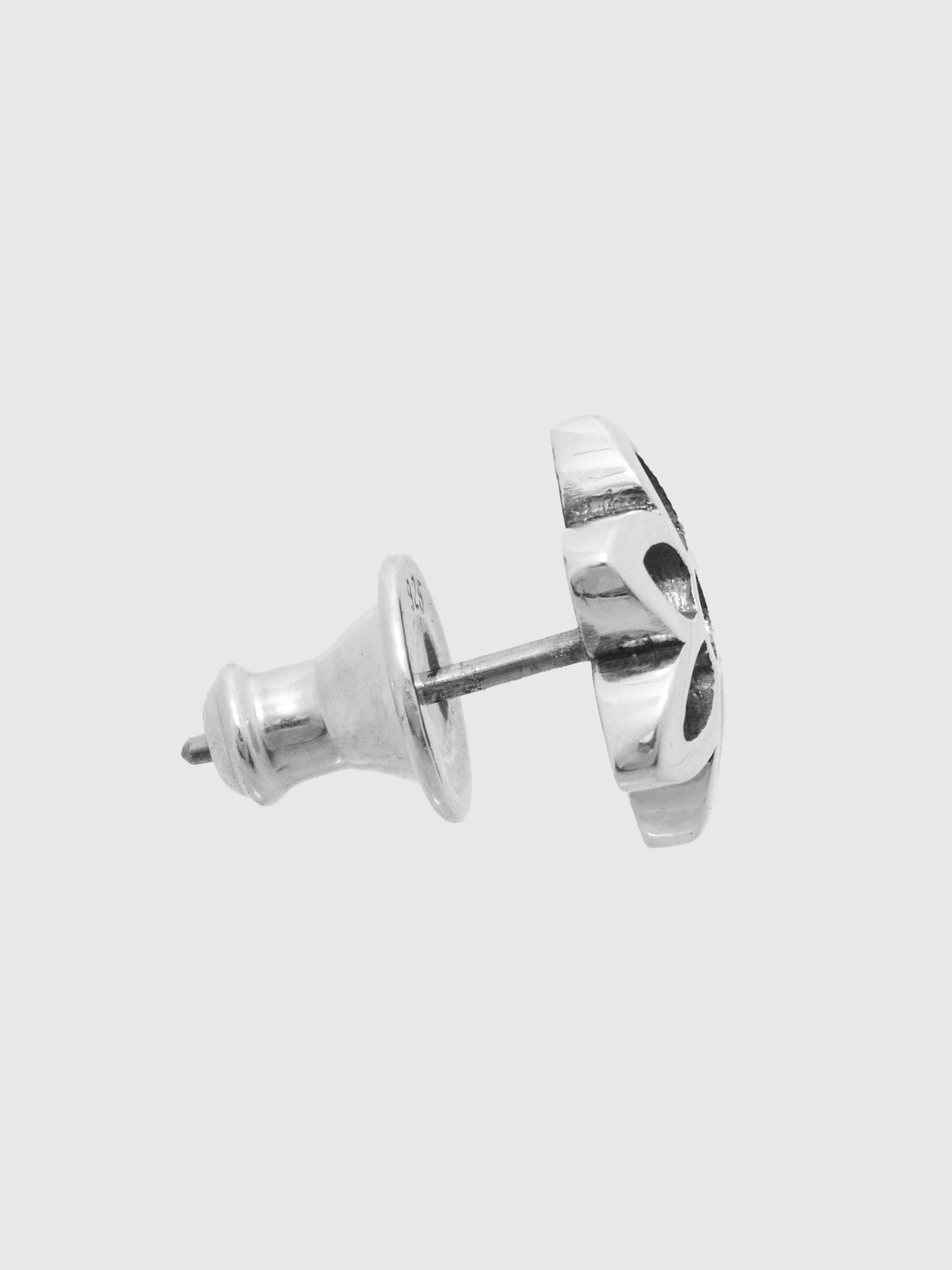 Cutout Stud Earring in Sterling Silver - 2