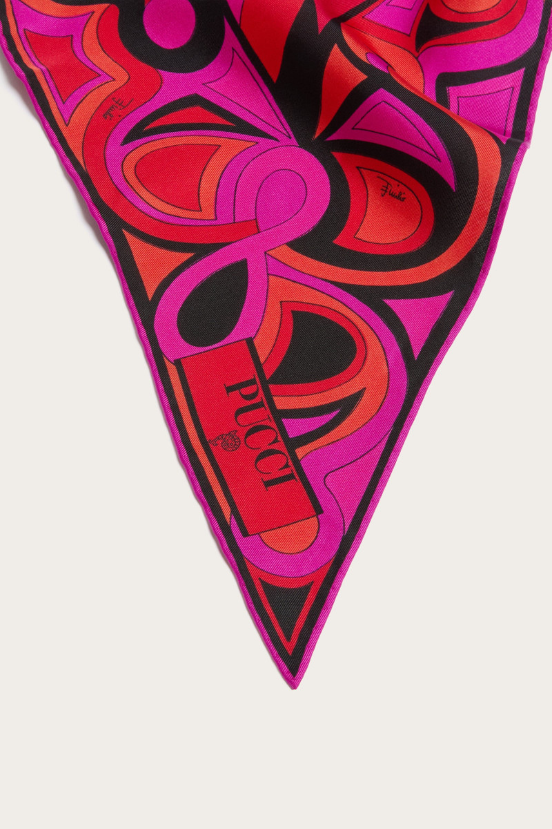 MIXED PRINT SILK TRIANGLE SCARF 3