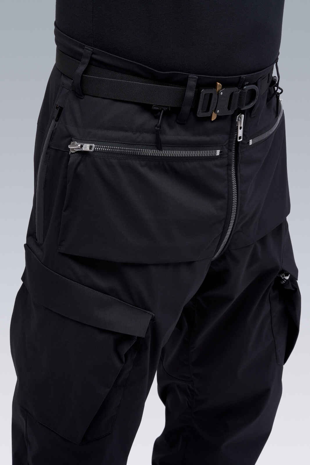 P38-E Encapsulated Nylon Cargo Pant Black - 18