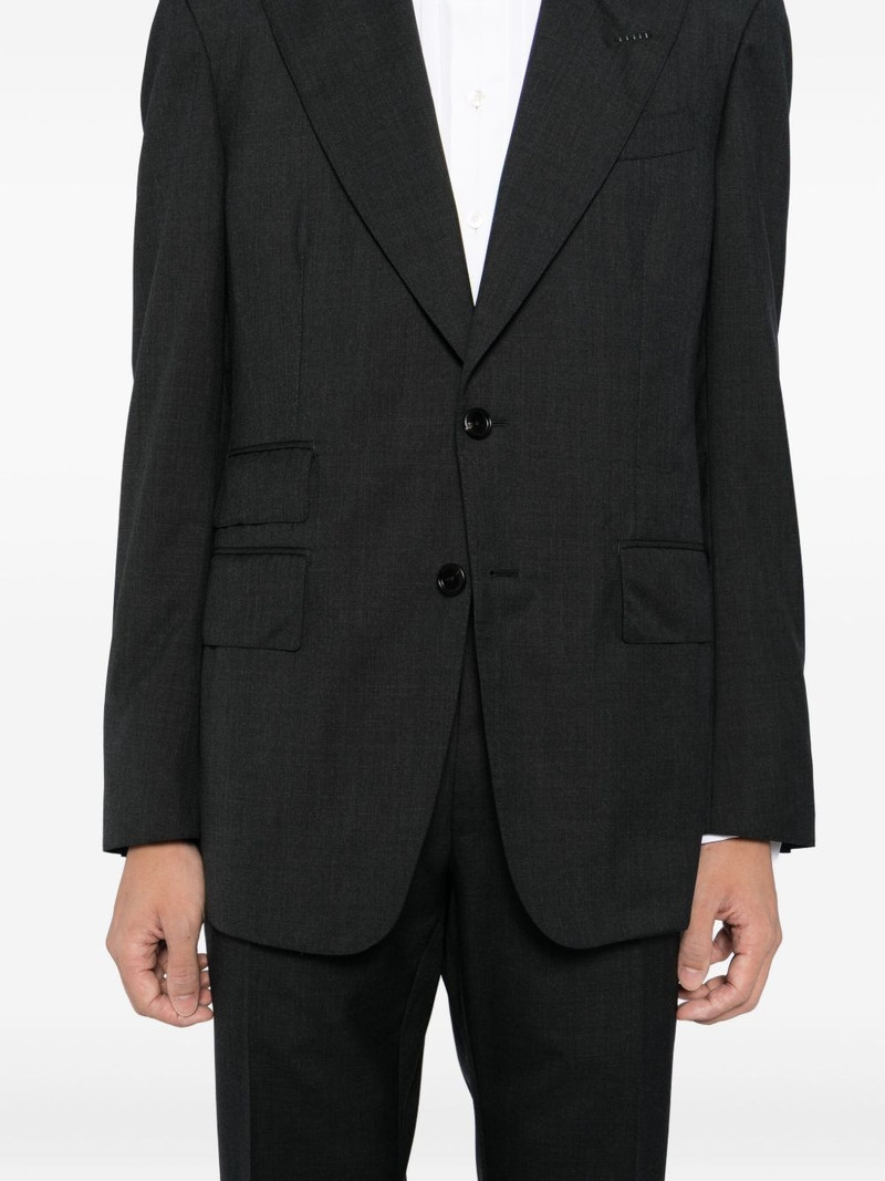 O'Connor suit 4