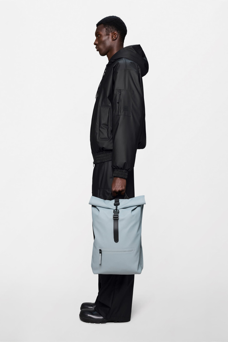 RAINS Rolltop Rucksack outlook