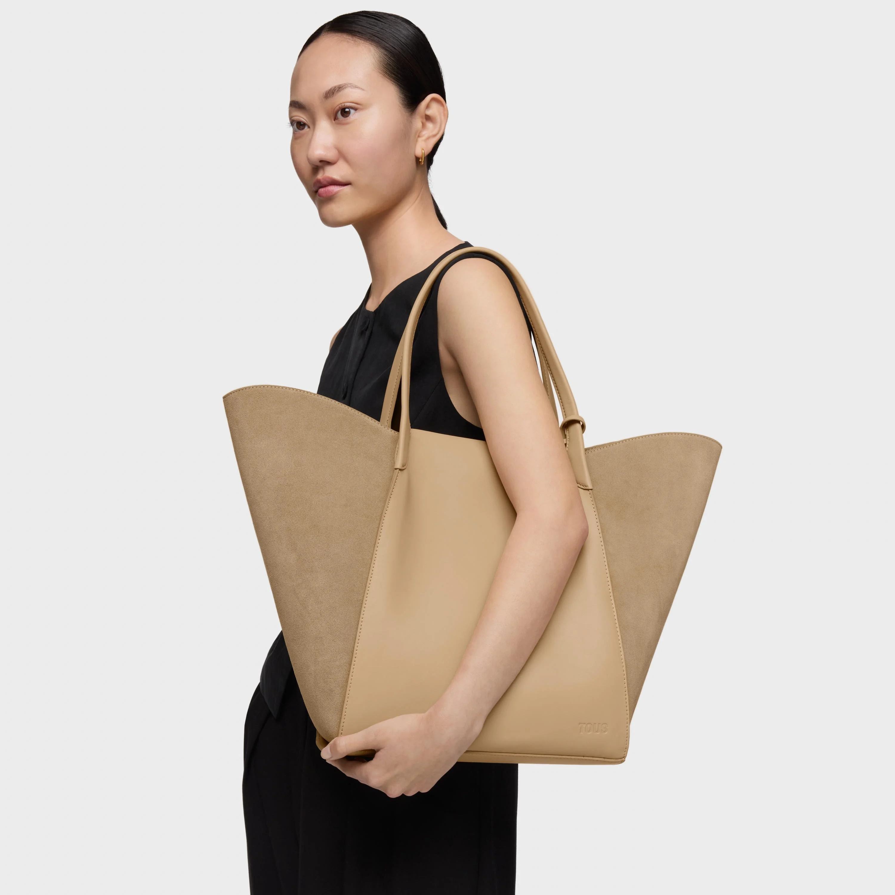 Large sand-colored leather Tote bag TOUS Tulip - 1