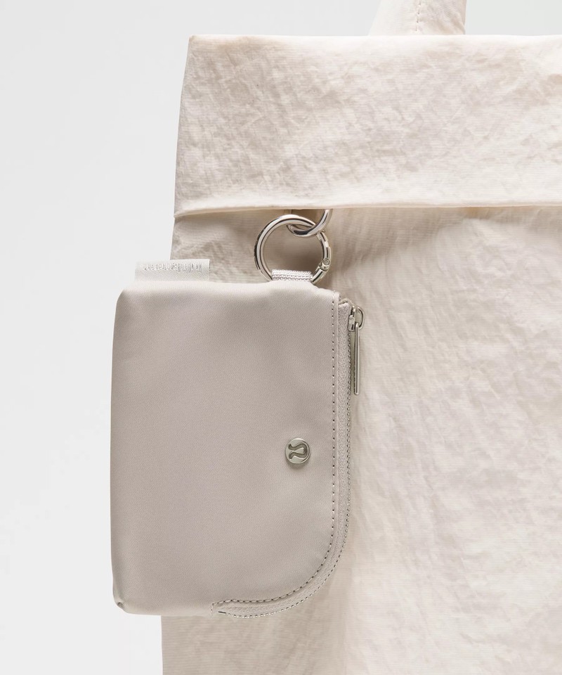 lululemon Clippable Card Pouch *Metal Hardware outlook