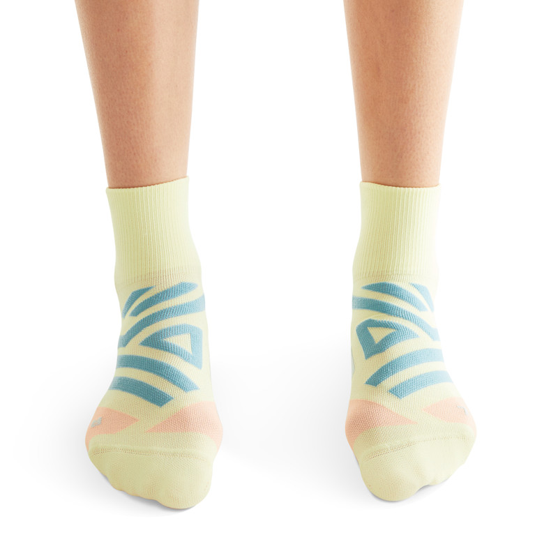 On Performance Mid Sock outlook