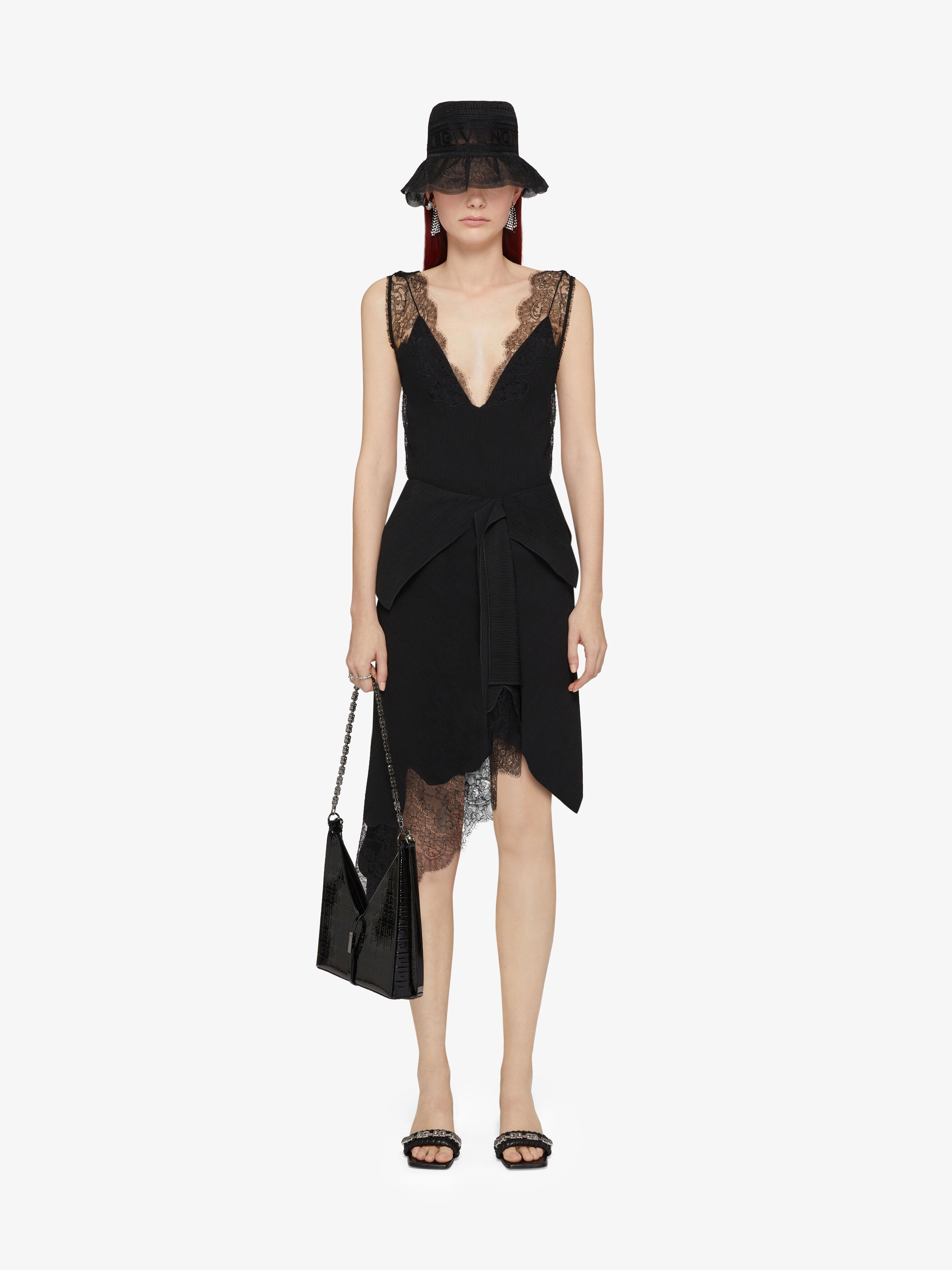 ASYMMETRICAL SKIRT IN CREPE IN LACE - 2