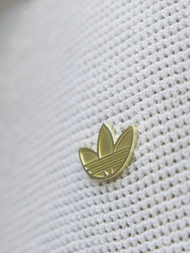 embroidered-logo polo shirt 3