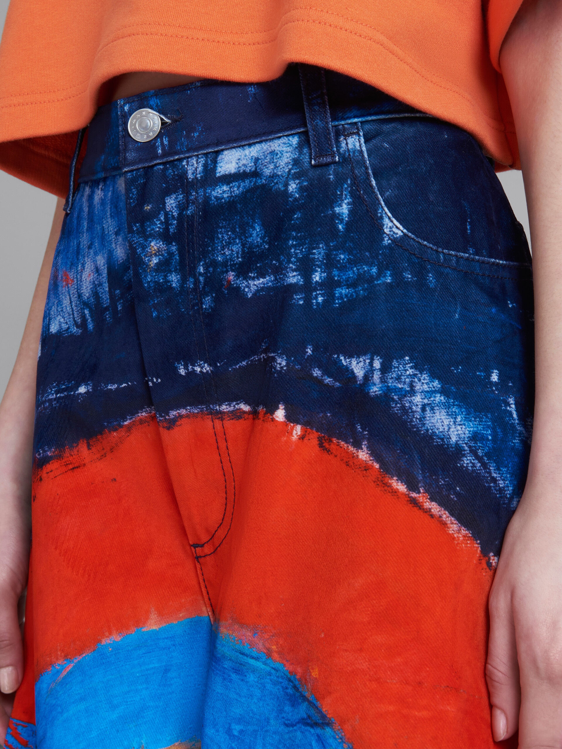 DARK BLUE ULTRA-WIDE-LEG TROUSERS WITH RAINBOW PRINT - 4