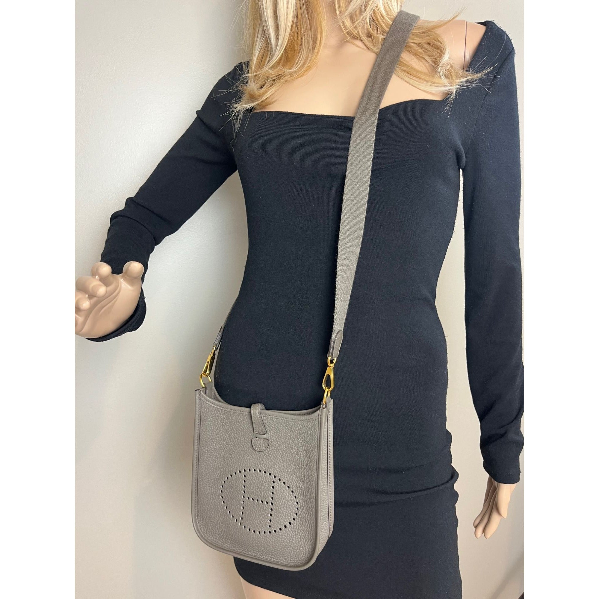 Hermes Taurillon Clemence Evelyne TPM Etoupe Crossbody Bag - 14