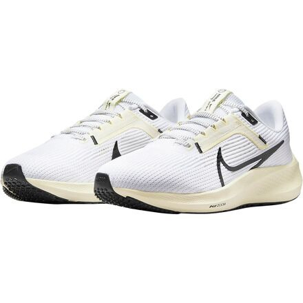 Air Zoom Pegasus 40 Running Shoe - Women's - 4