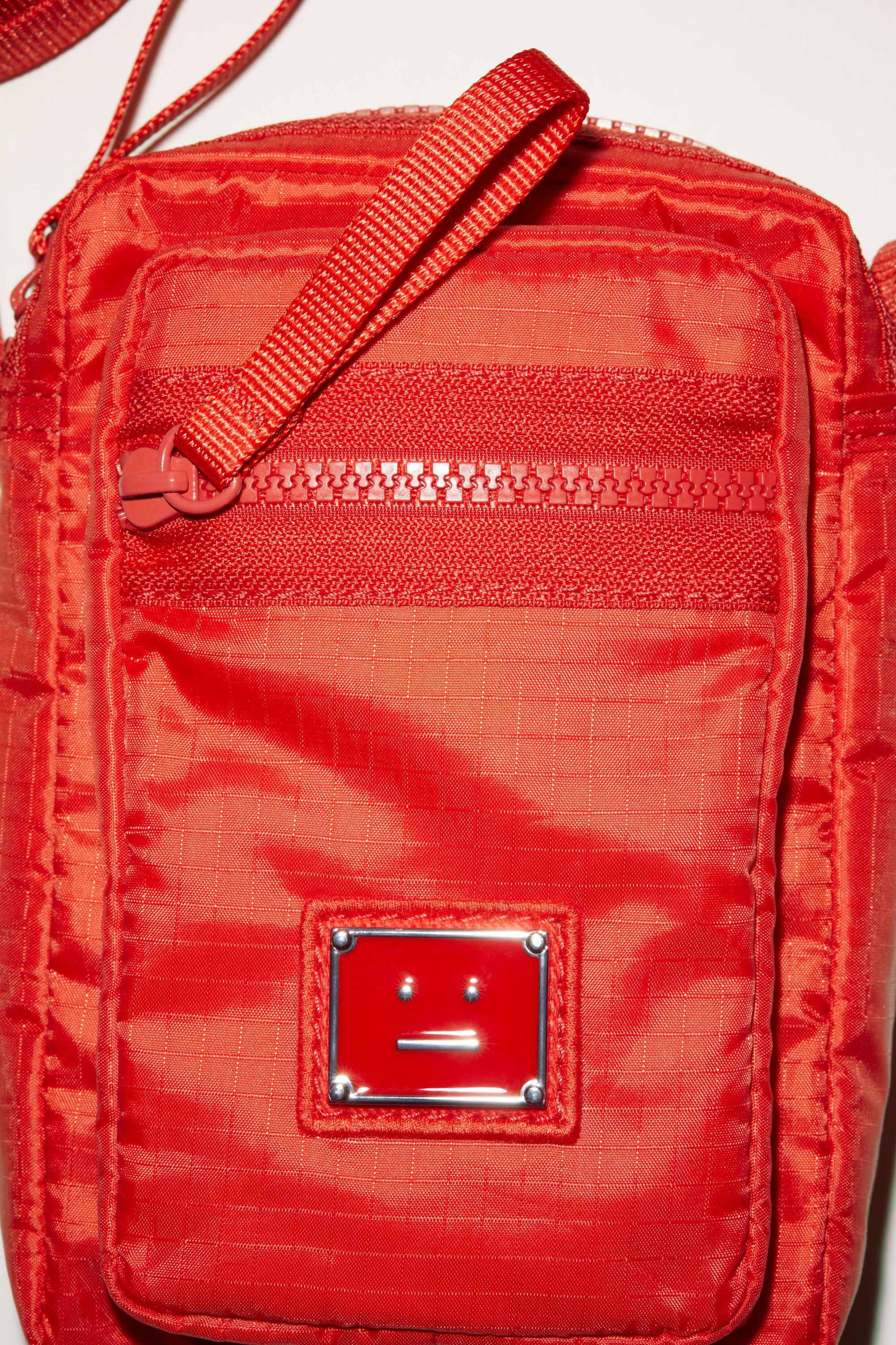 Crossbody Face bag - Red - 5