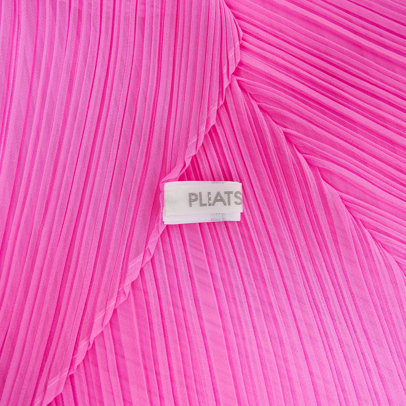 Pleats Please Issey Miyake Monthly Scarf January outlook