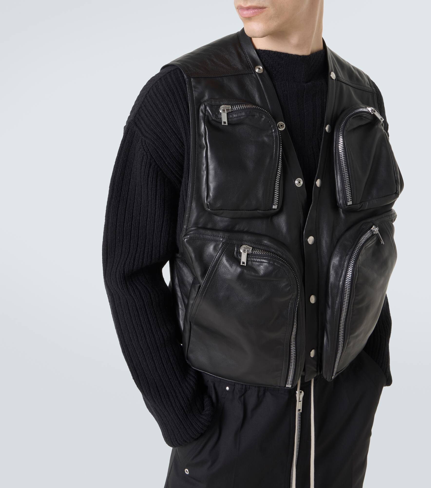 Leather vest - 5