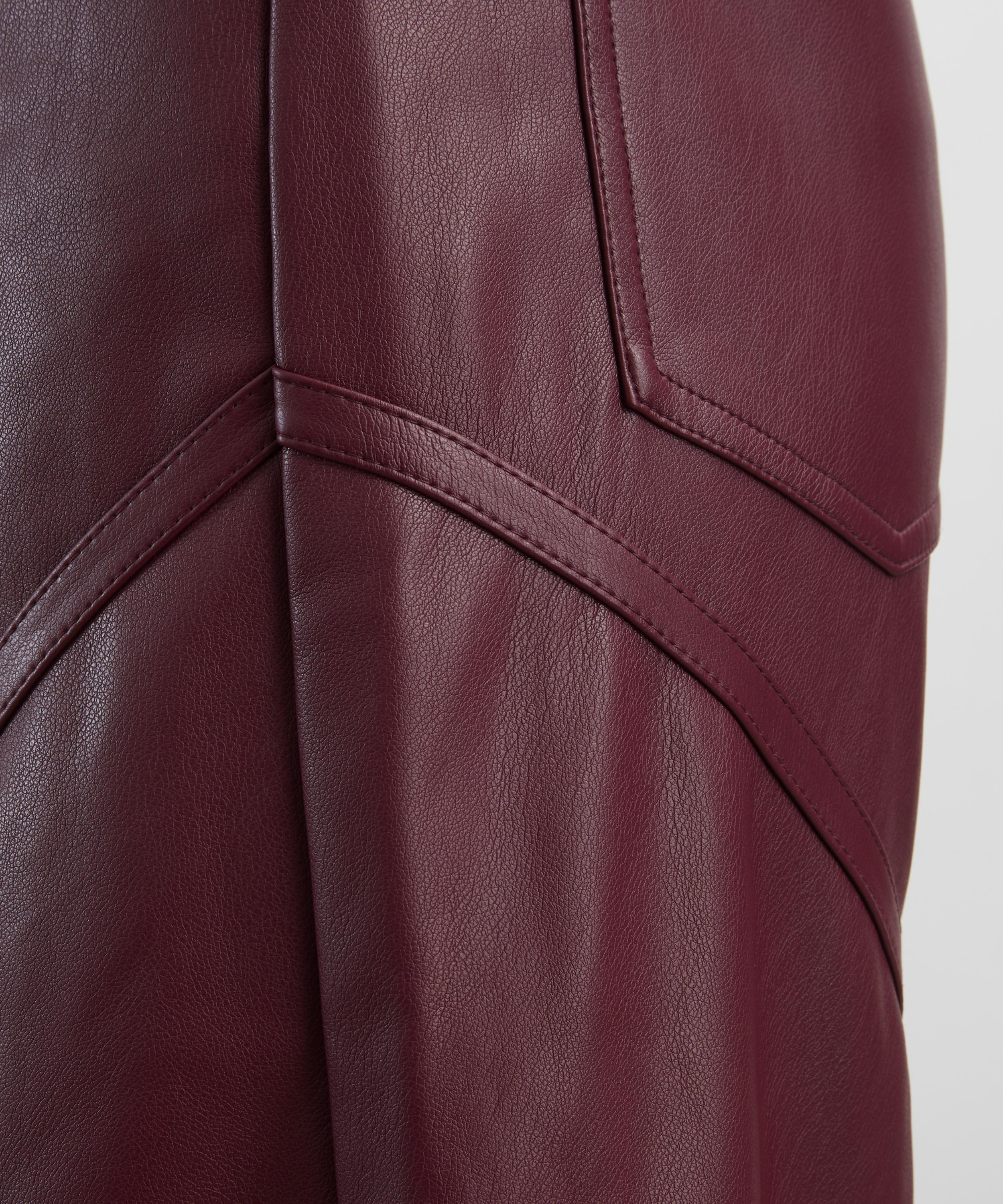 Bordeaux Mid-Waisted Piping Trousers - 4