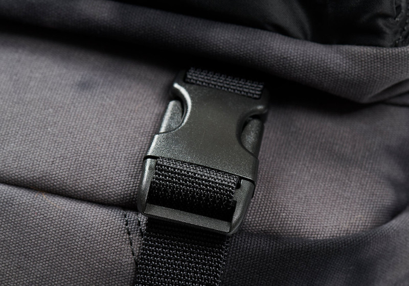 PALACE PORTER FIELD PACK 26 BLACK WAVE DYE 5