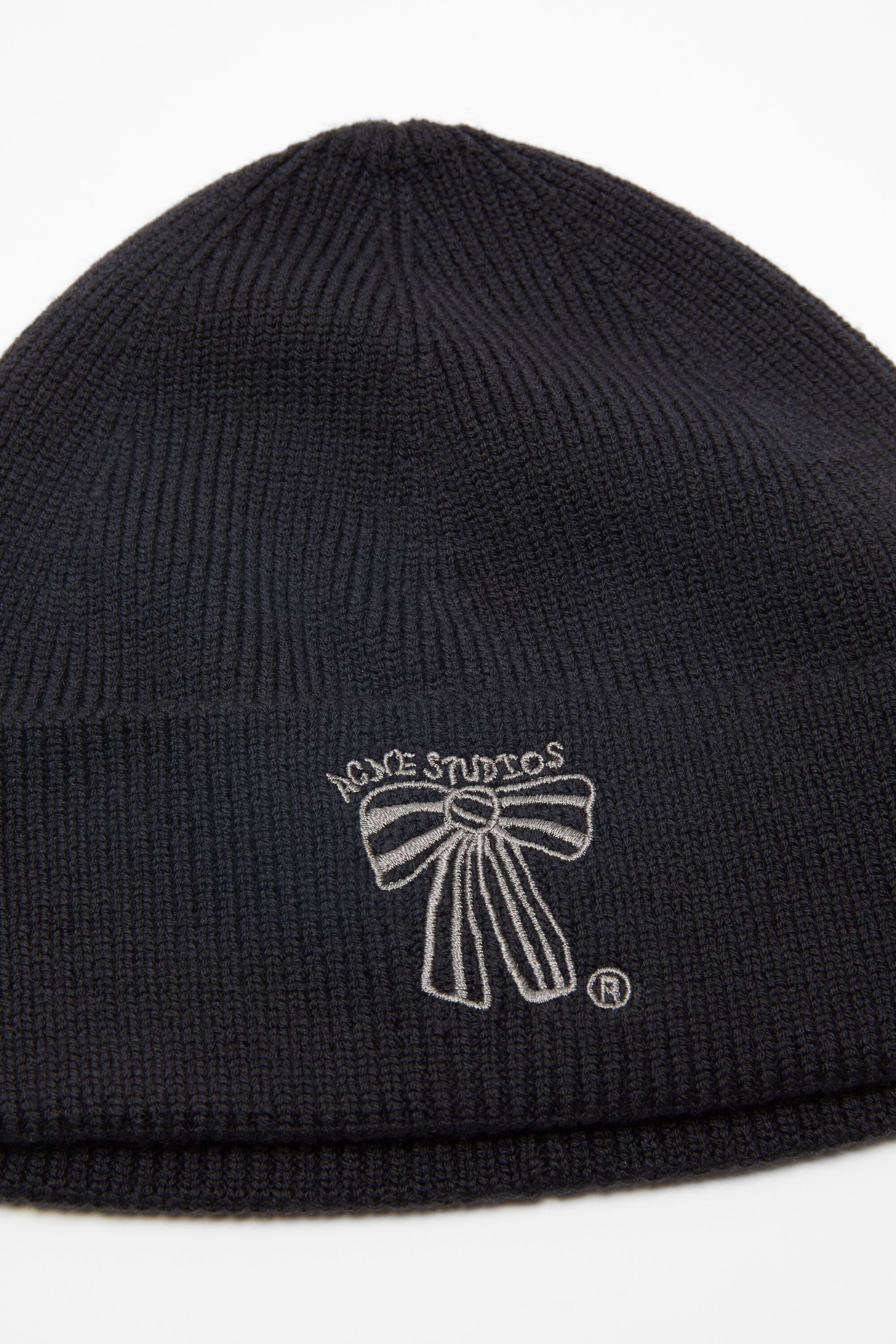 Merino wool beanie - Black - 2