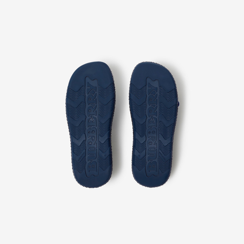 Crystal Stingray Clogs 6