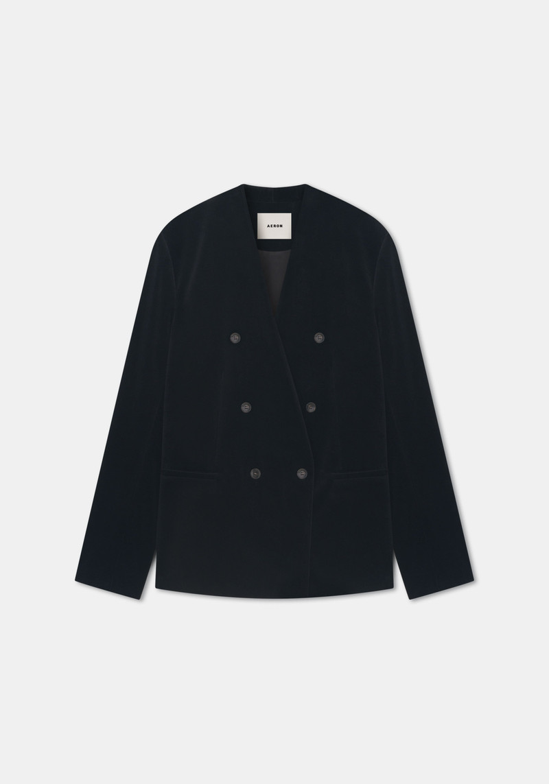 WINDSOR Collarless double breatsed boxy velvet blazer 1