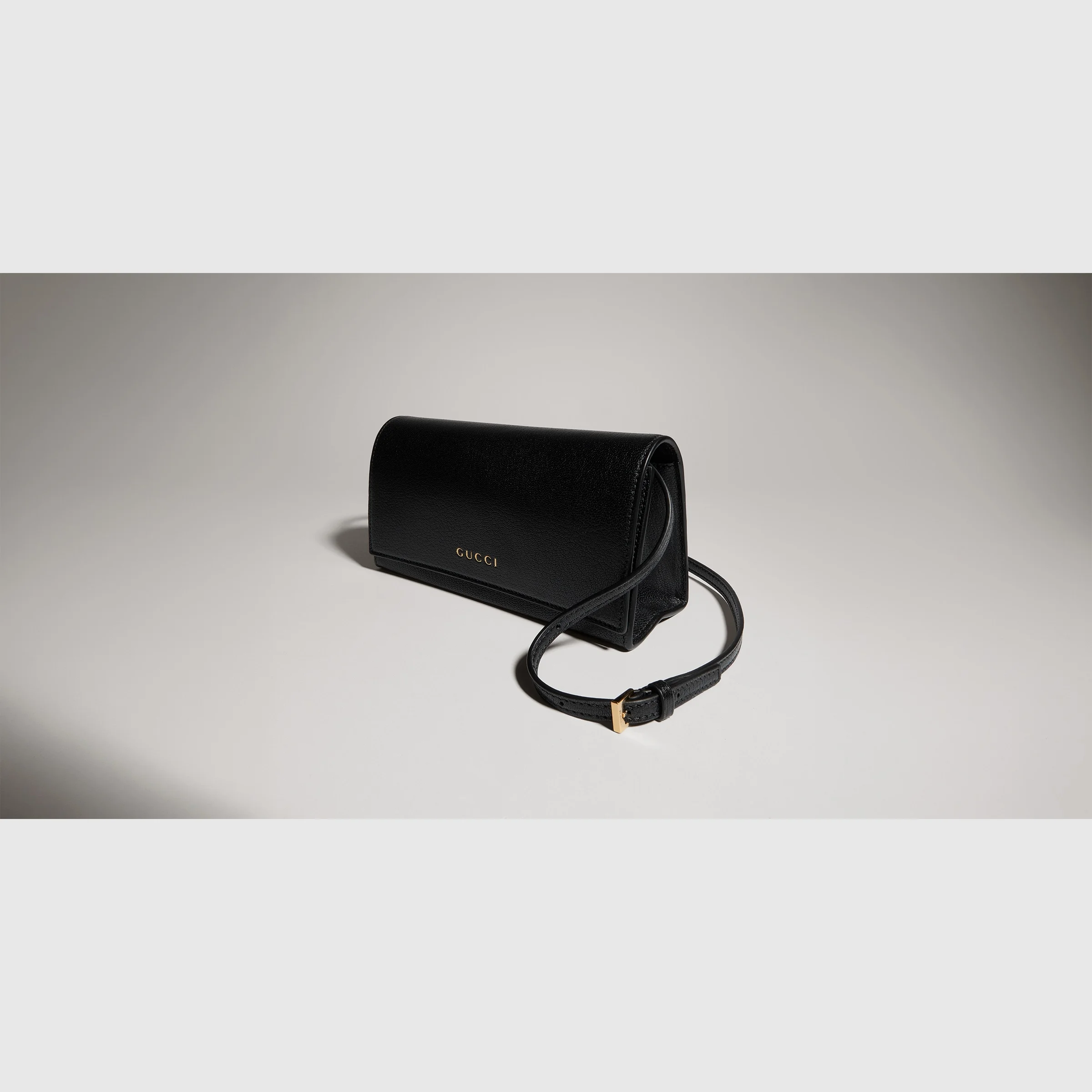 Mini pouch with Gucci lettering - 1