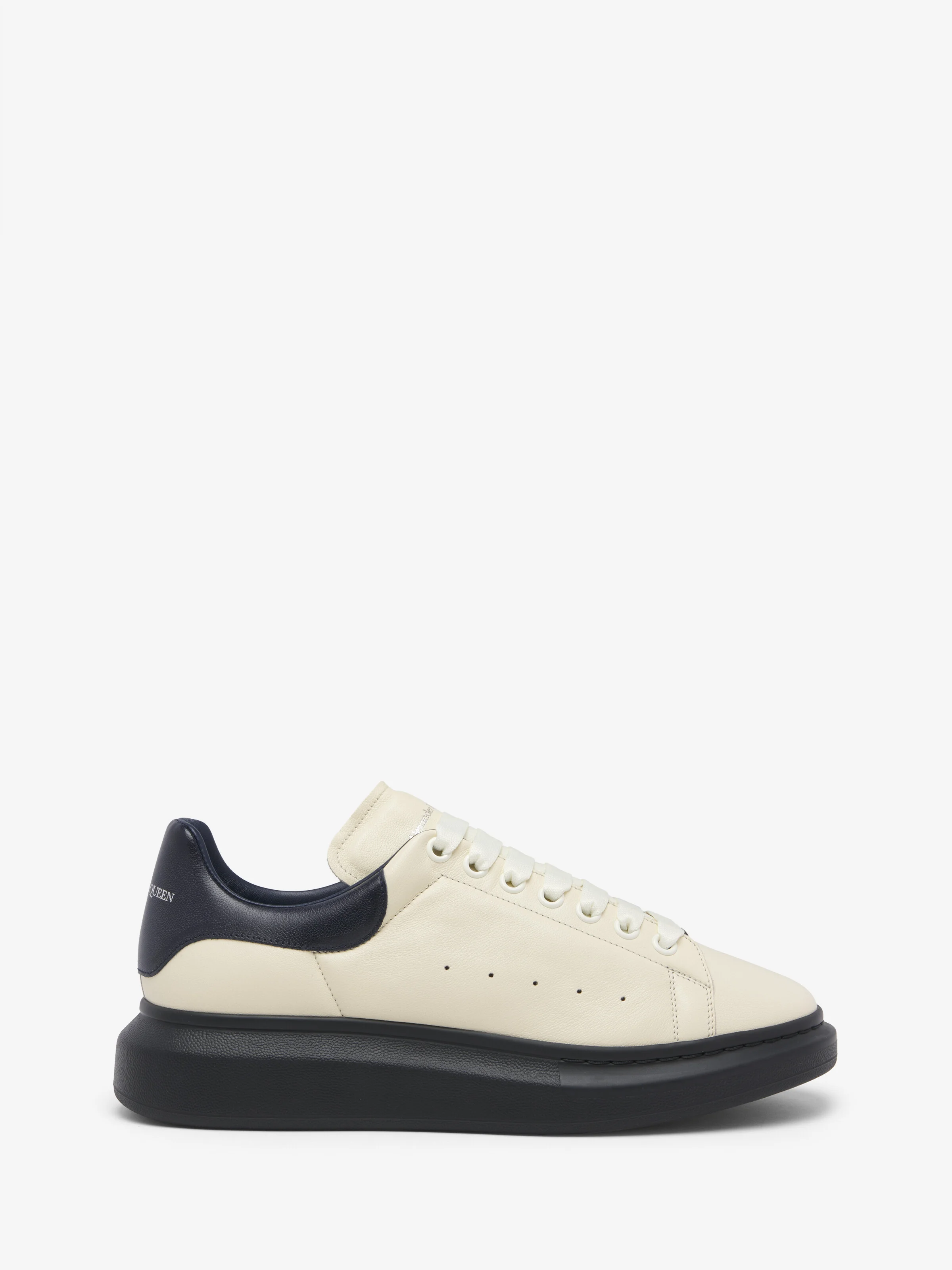 Oversized Sneaker - 1