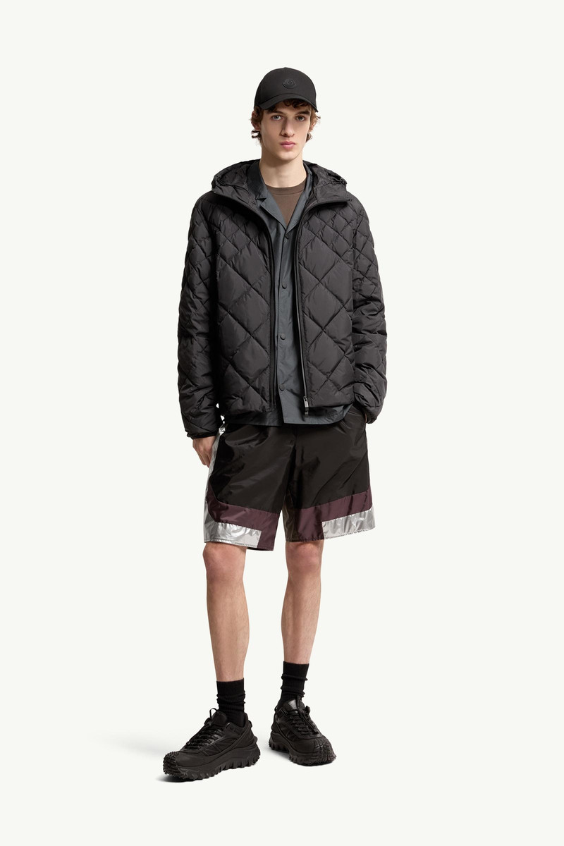 Moncler Merak Geometric-Quilted Hooded Short Down Jacket outlook