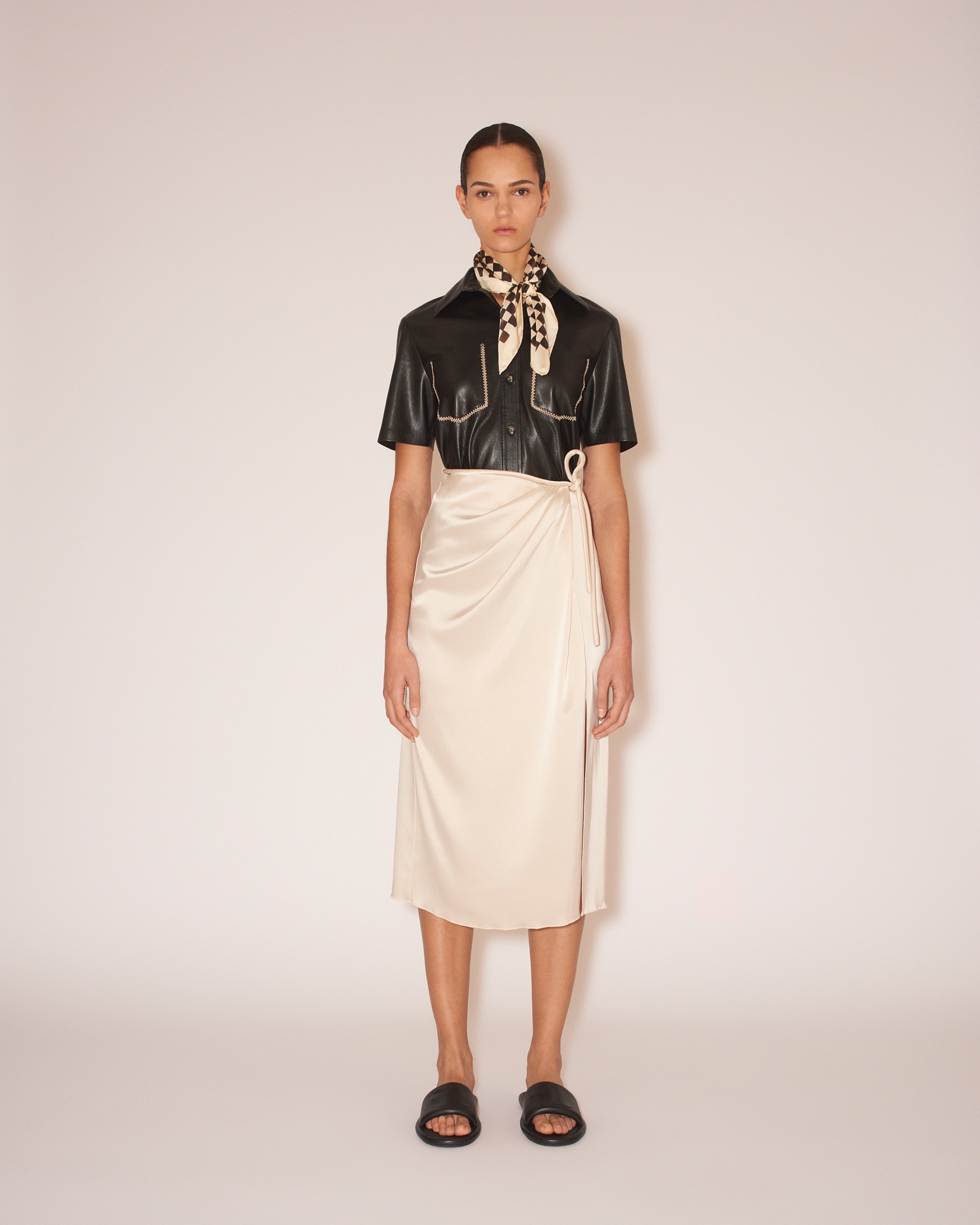 LEA - Glossy satin wrap skirt - Creme - 4